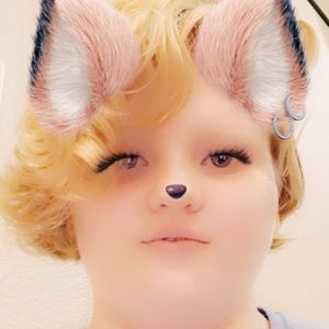 Meet your Posher, Annabella